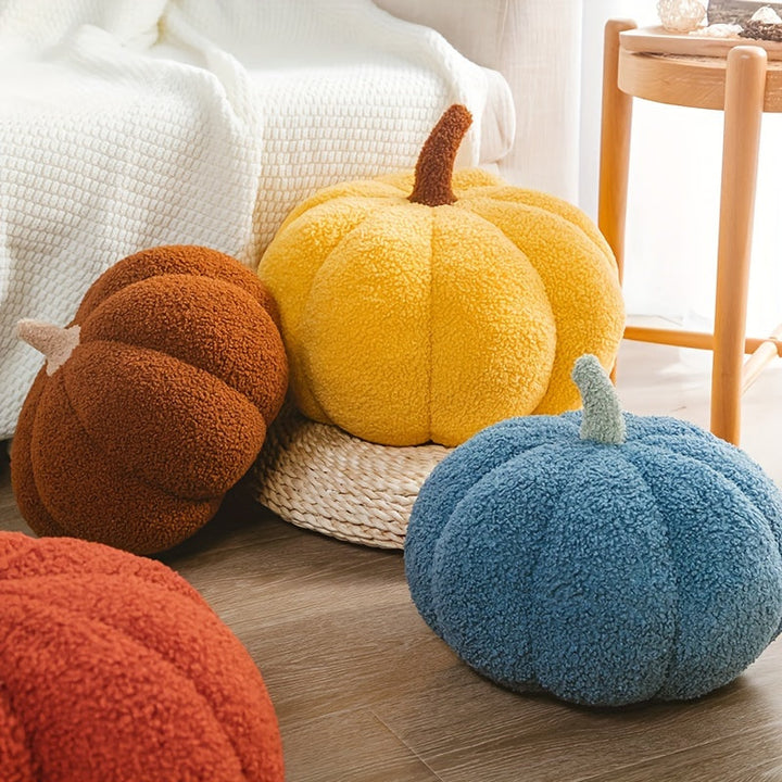 Dekoratives Kissen Warm Pumpkin Aus Weichem Plüsch