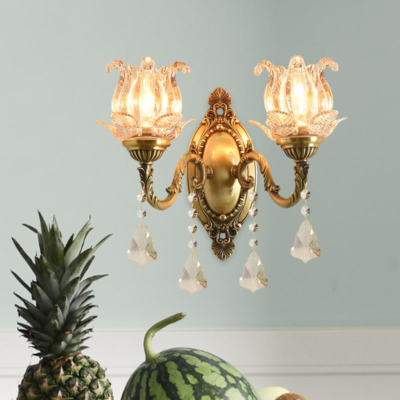 Traditionelle halb-offene Blumen-Wandlampe 1/2-Licht klares Glas Wandmontage Beleuchtung in Messing