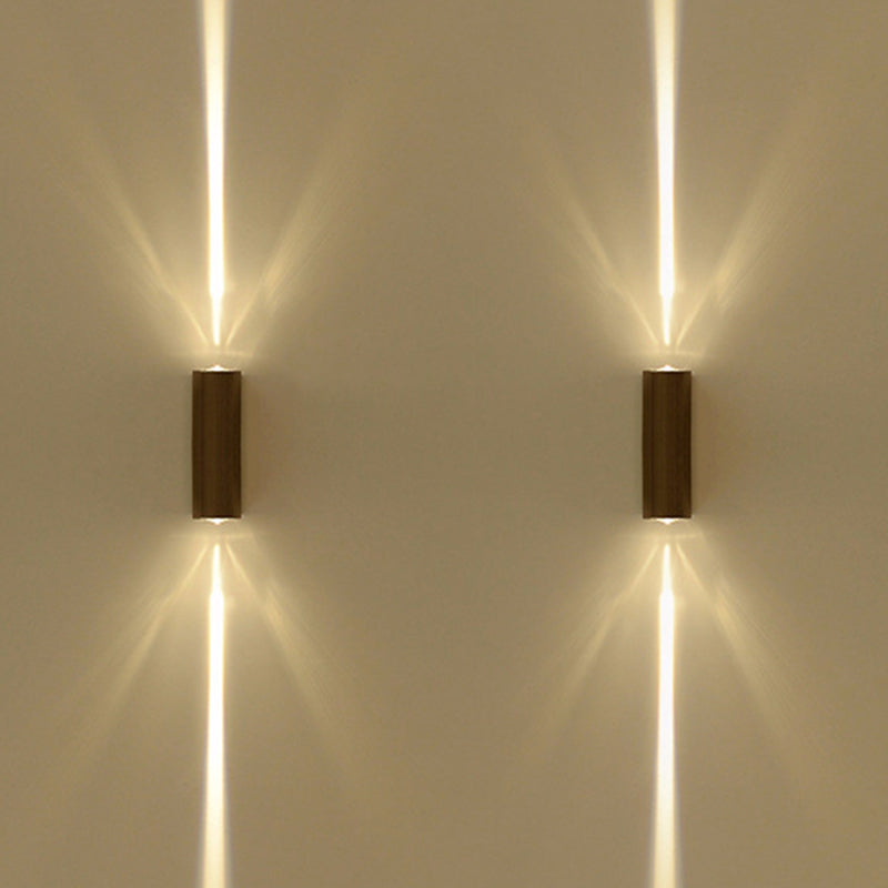 Metallische rechteckige Wandlampe Einfache Stil 2 Lichter schwarze Ausführung Wandlampe in warm/weißem Licht für Hotel