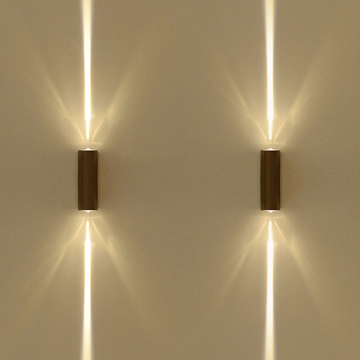 Metallische rechteckige Wandlampe Einfache Stil 2 Lichter schwarze Ausführung Wandlampe in warm/weißem Licht für Hotel