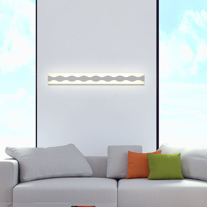 LED-Badezimmerspiegelbeleuchtung mit Wellen-Acrylschirm Weiße Wandschale