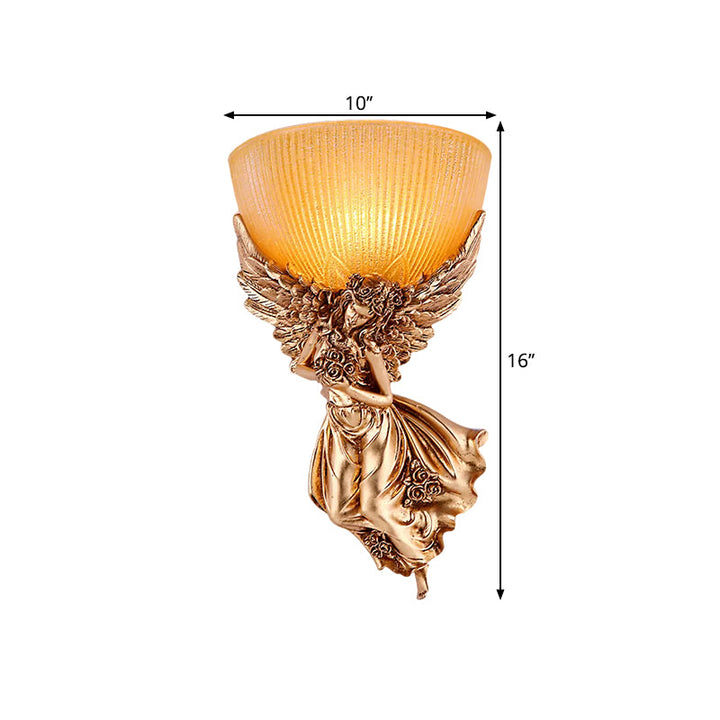 Einsäulige Engel Wandleuchte Landsitz Gold Harz Wandmontierte Lampe mit Bernsteinfarbenem Geriffeltem Glas Schirm, Rechts