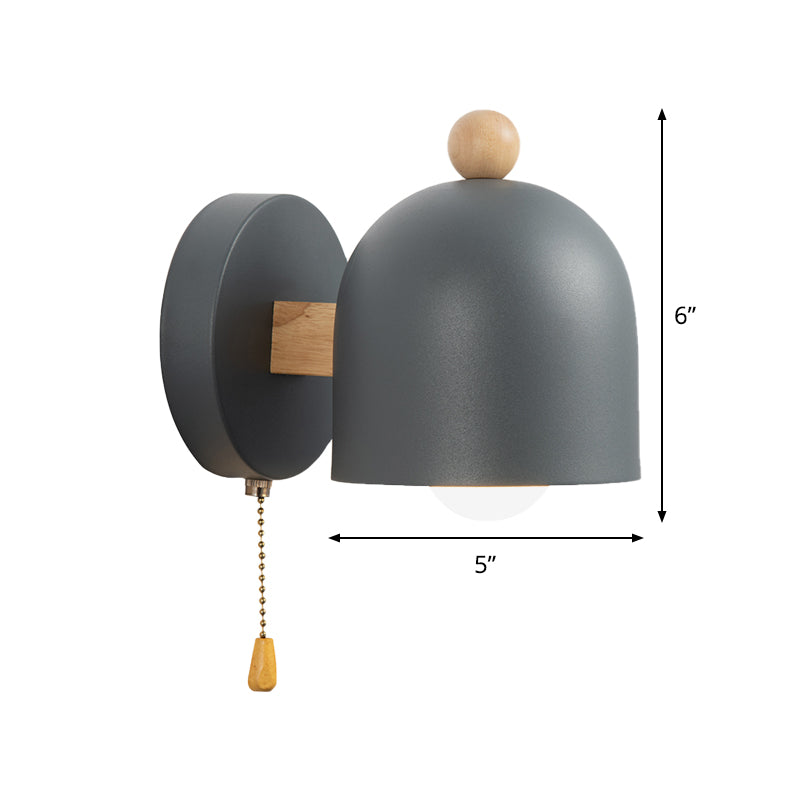 Nordic kleine Kuppel Zugkette Wandlampe Eisen 1 Glühbirne Schlafzimmer Wandmontage Beleuchtung in Grau mit Holzdetails