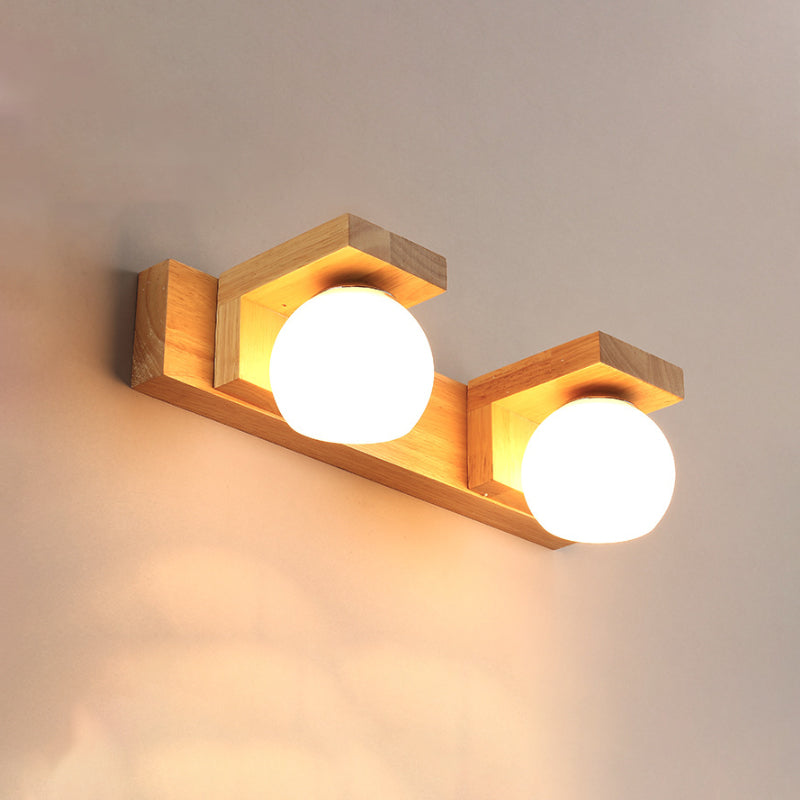 Lineare Badezimmer-Wandlampe Holz 2/3 Köpfe Nordic Wandmontage Lampe mit Ball Opalglas-Schirm