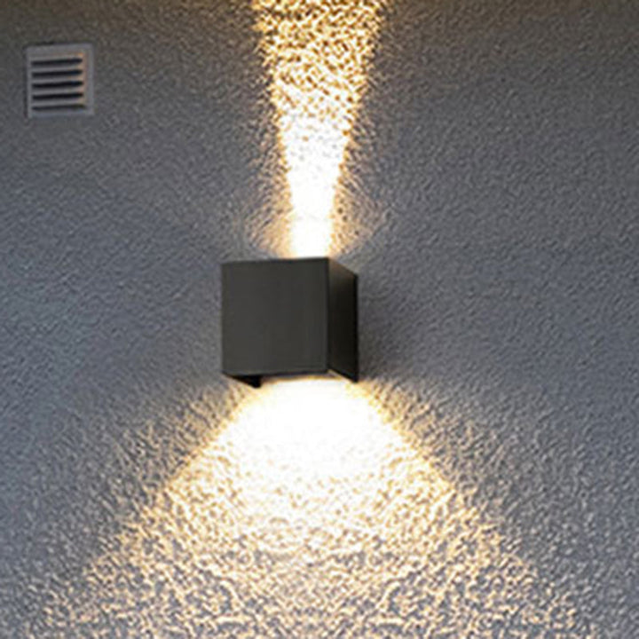 Cube/Dreieck/Zylinder-Wandlampe Fixture Nordic Metall Schwarz Oben und Unten LED-Wandlampe für Außen