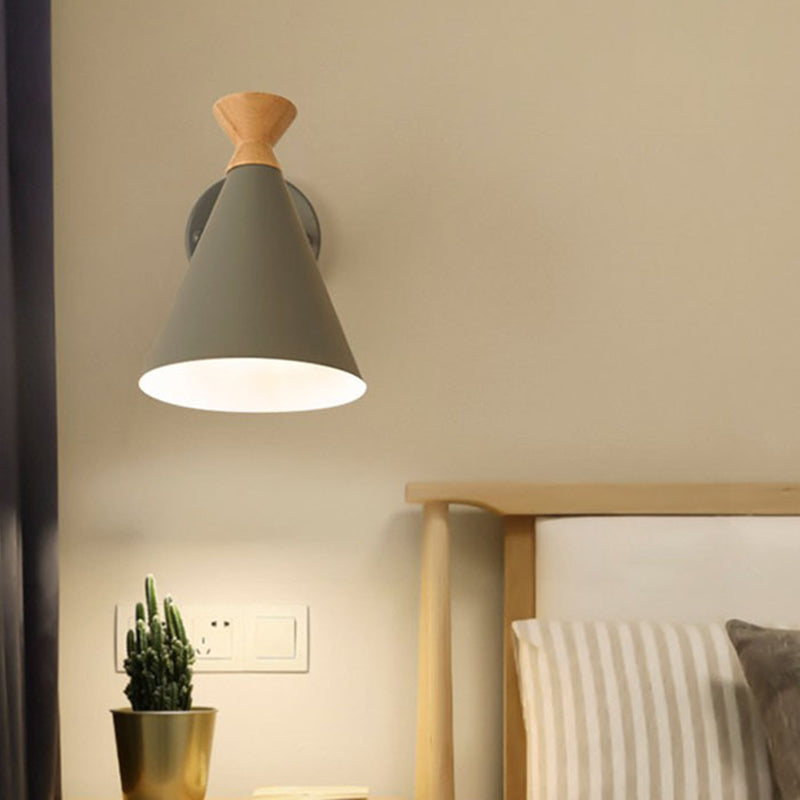 Eisen konische Wandlampe zeitgenössisch 1 Glühbirne Wandbeleuchtung Ideen mit Holzoberteil