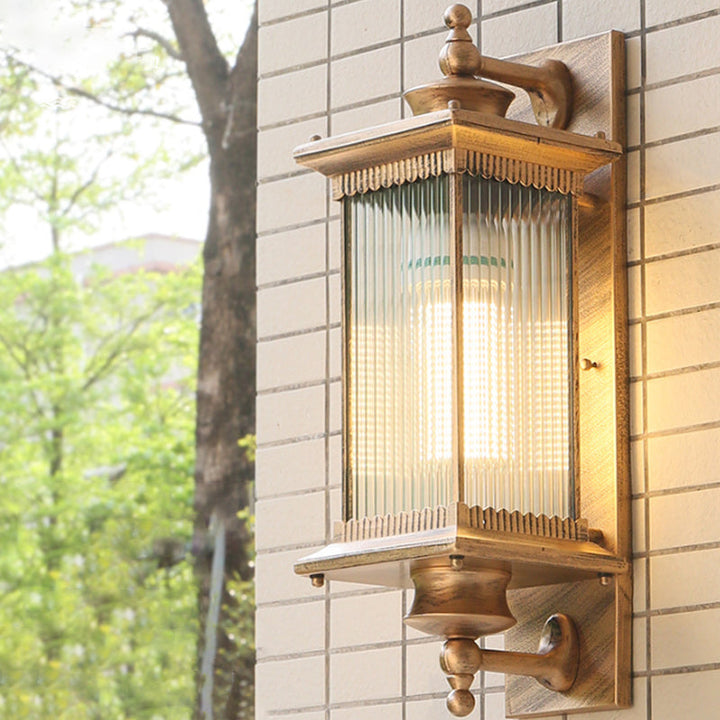 Einzel-Glühbirnen-Wandleuchte Retro rechteckige gerippte Glas-Wandeinbauleuchte für Außenbereiche