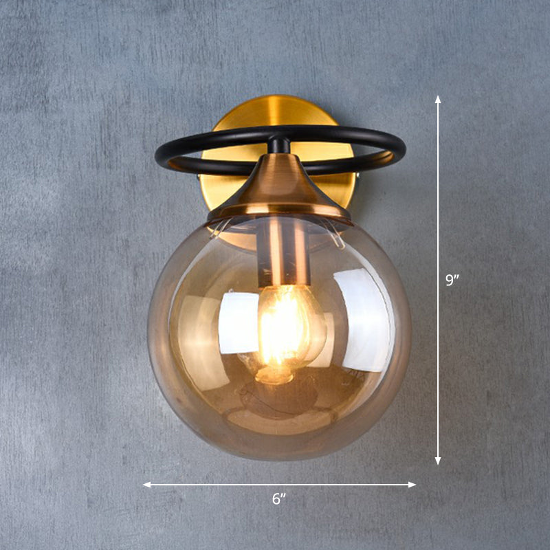 Postmoderne Stil Ball Wandlicht Glas 1-Licht Schlafzimmer Wandlampe in Messing
