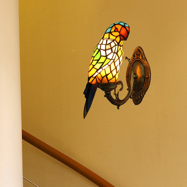 Tiffany Papagei Wandlampe mit buntem Glas 1 Licht Innen Wandmontage Licht für Flur