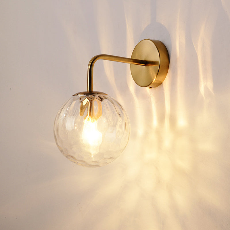 Geripptes Glas-Sphäre Wandleuchte Minimalistisch 1 Licht Gold Wandlampe mit Arm