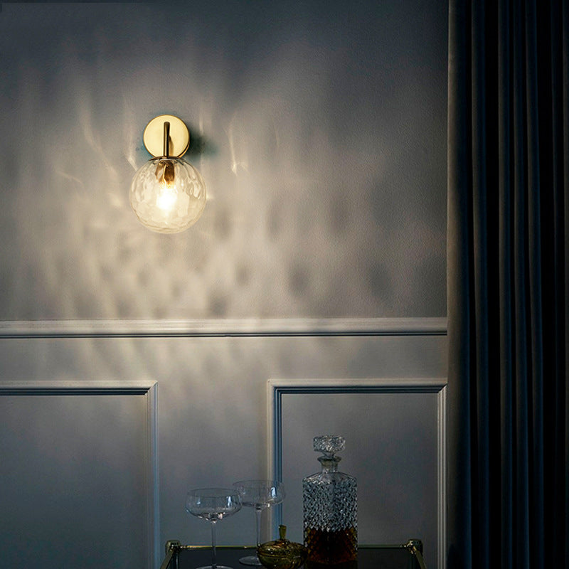 Geripptes Glas-Sphäre Wandleuchte Minimalistisch 1 Licht Gold Wandlampe mit Arm