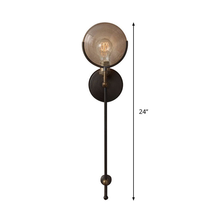 Bewaffnete Wandleuchte Traditionäres Metall 11,5"/24" Breite 1 Kopf Schwarze Wandlampenfassung mit runder satiniertem Glasdekoration