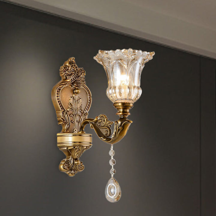 Vintage Floral Wandlampe 1/2 Köpfe Geprägte Kristallprisma Wand Sconce Licht in Messing