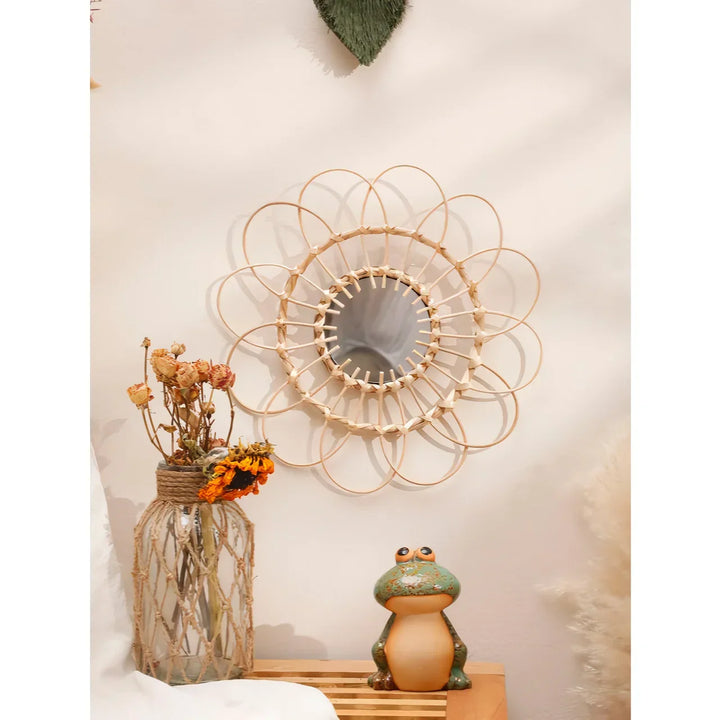 Handgefertigter Rattan Wandspiegel