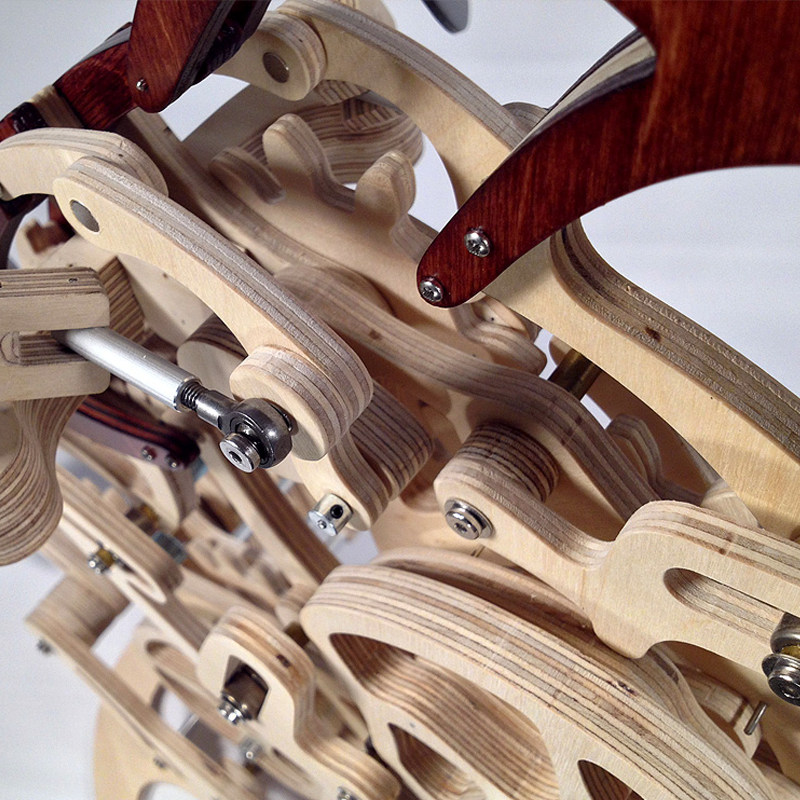 Holz Kinetische Kolibri Skulptur