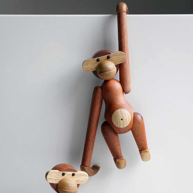 Freche Affe Massivholz Ornament