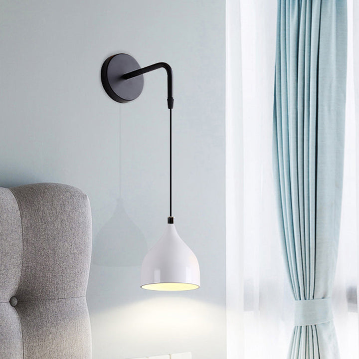 Weiß/Schwarz Finish Urnenform Wandmontage Licht Modern 1 Licht Eisen Wandpendelleuchte für Nachttisch