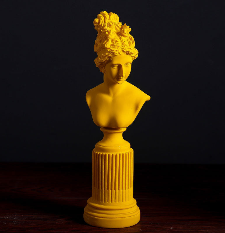 Griechische Göttinnenstatue