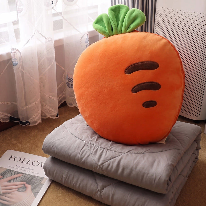 Plüschkissen im fruchtigen Design