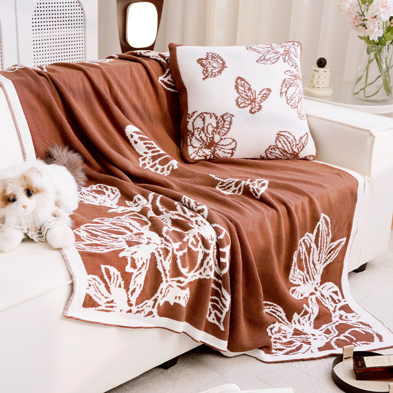 Dekorativer Wurfdecke mit floralen Design