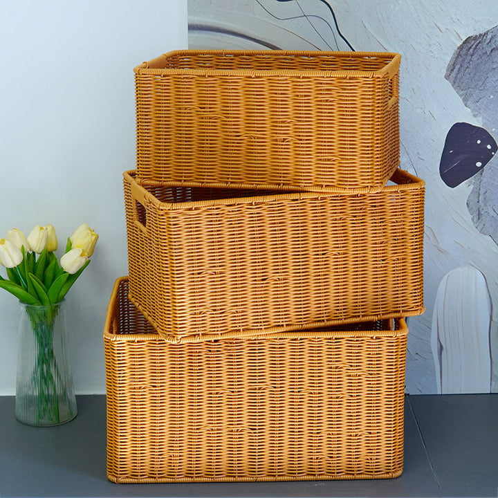 Große Aufbewahrungsbox Aus Geflochtenem Material