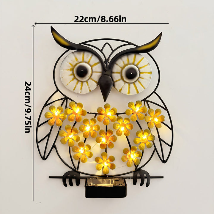 Metallene Eule Wandkunst mit solarbetriebenen LED-Blumenlichtern und Eisenrahmen