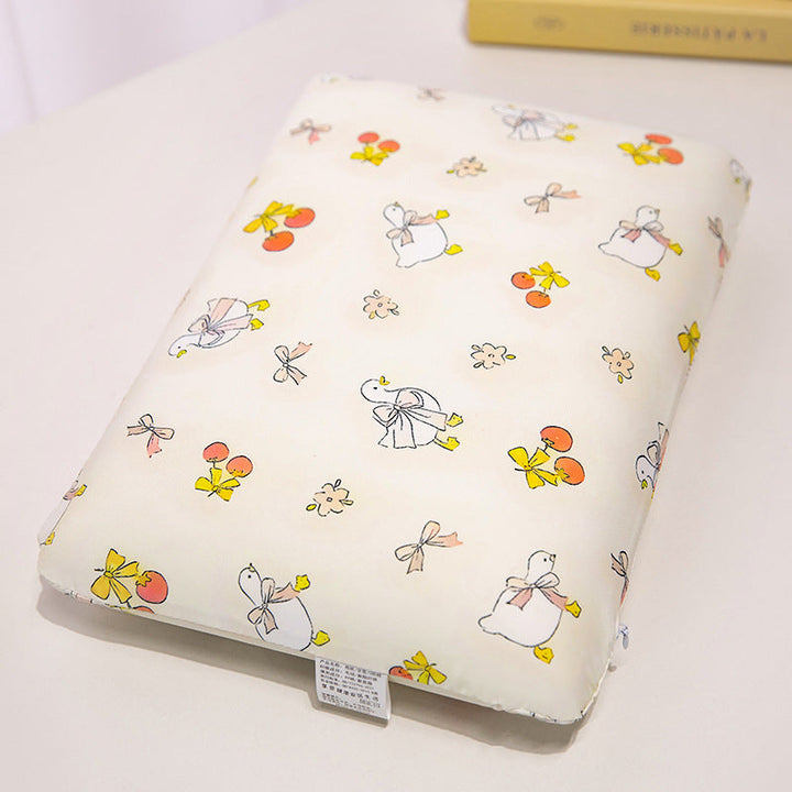 Bequames Kissen mit verspieltem Tierdesign
