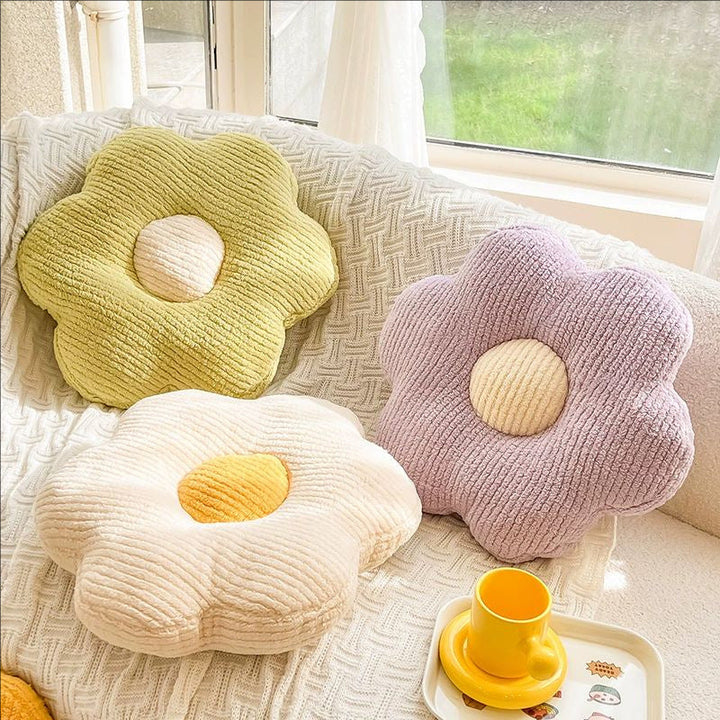 Blumenförmiges Kuschelkissen