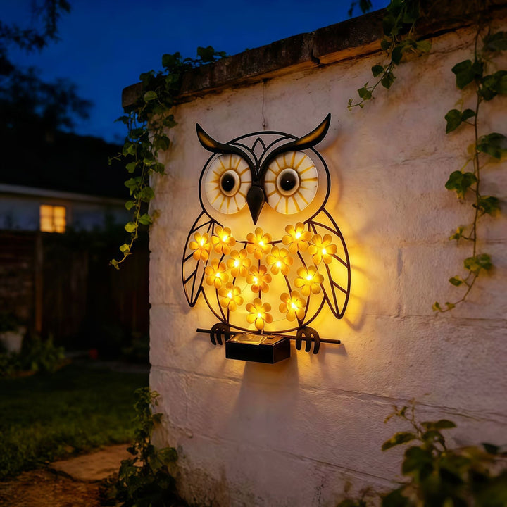 Metallene Eule Wandkunst mit solarbetriebenen LED-Blumenlichtern und Eisenrahmen