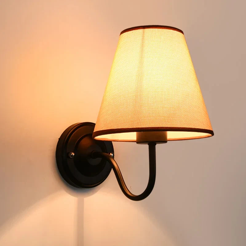Moderne Innenwandlampe: Elegante Beleuchtung für Ihren Raum