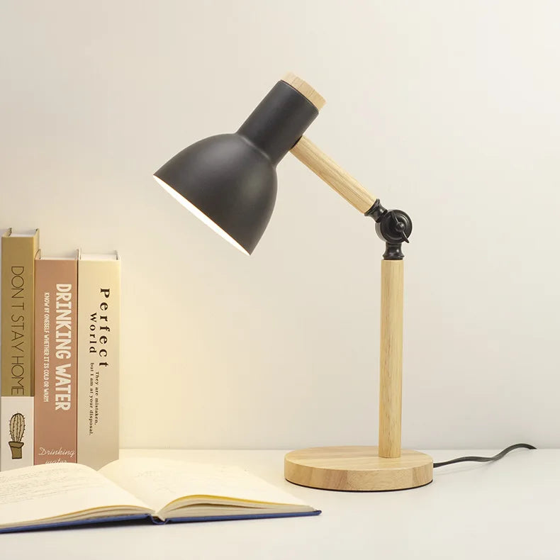 Kreative Nordische Holz Kunst LED Tischlampe – Verstellbarer Kopf & Augenschutz
