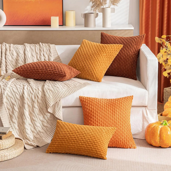 Weiches geripptes Samt Dekokissen mit Streifen im Boho-Stil für Sofa und Bett