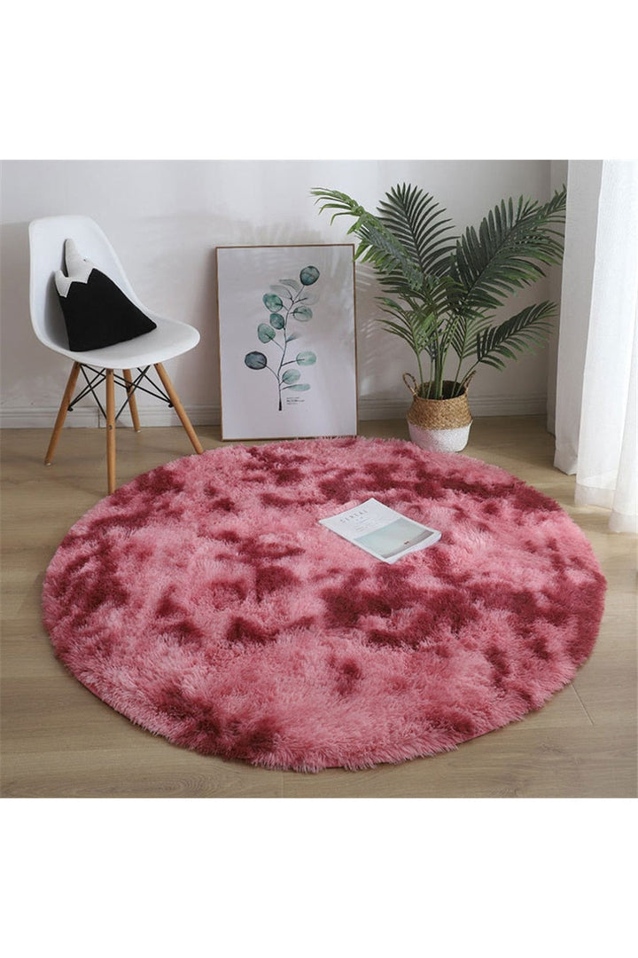 Flauschiger runder Teppich