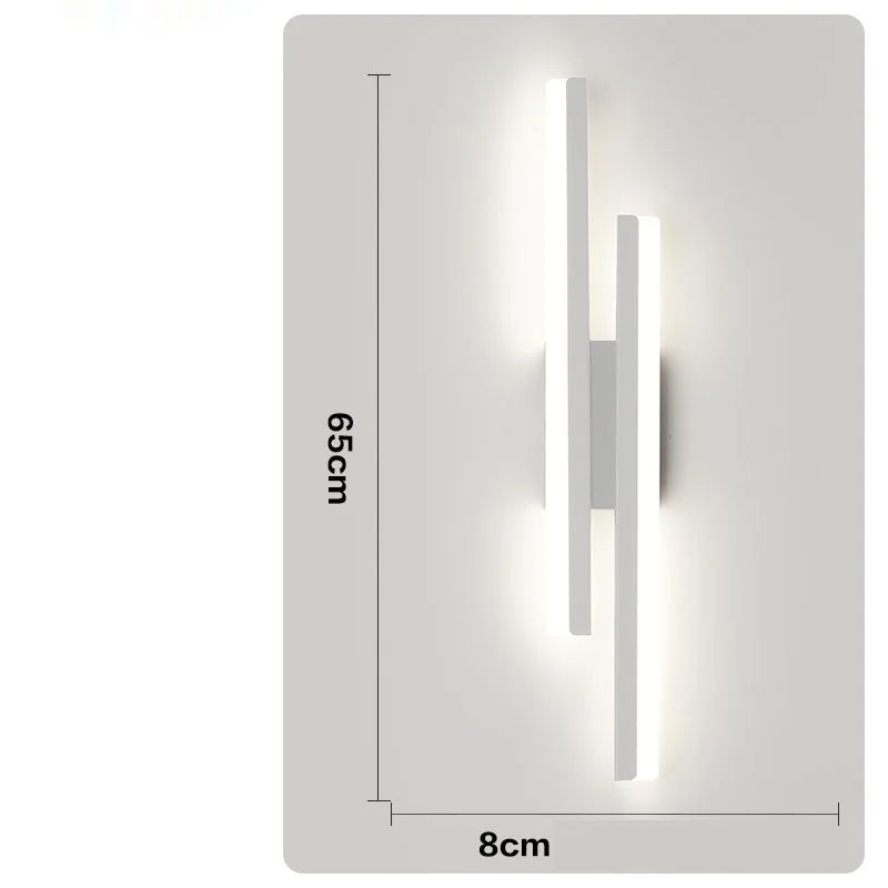 Moderne LED-Wandlampe mit Kupferrohr und Acrylschirm