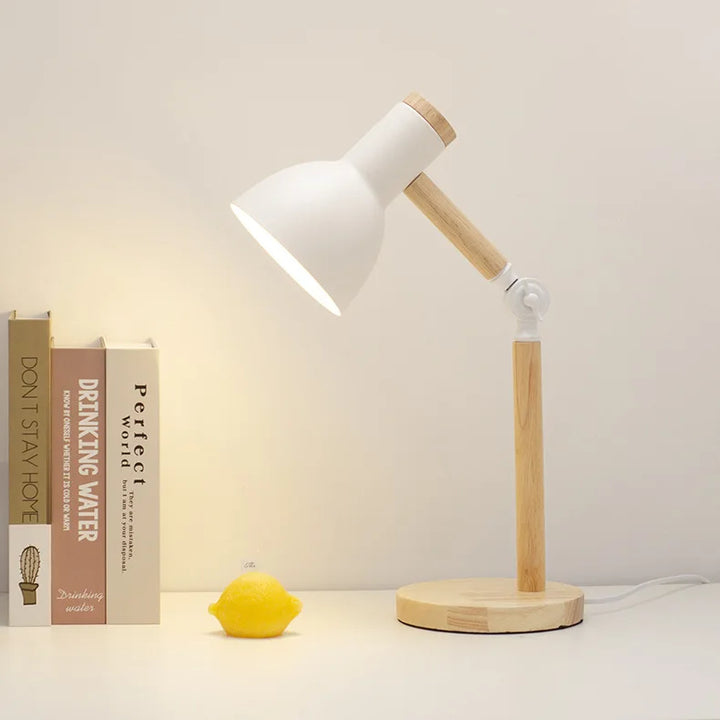 Kreative Nordische Holz Kunst LED Tischlampe – Verstellbarer Kopf & Augenschutz