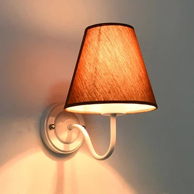 Moderne Innenwandlampe: Elegante Beleuchtung für Ihren Raum