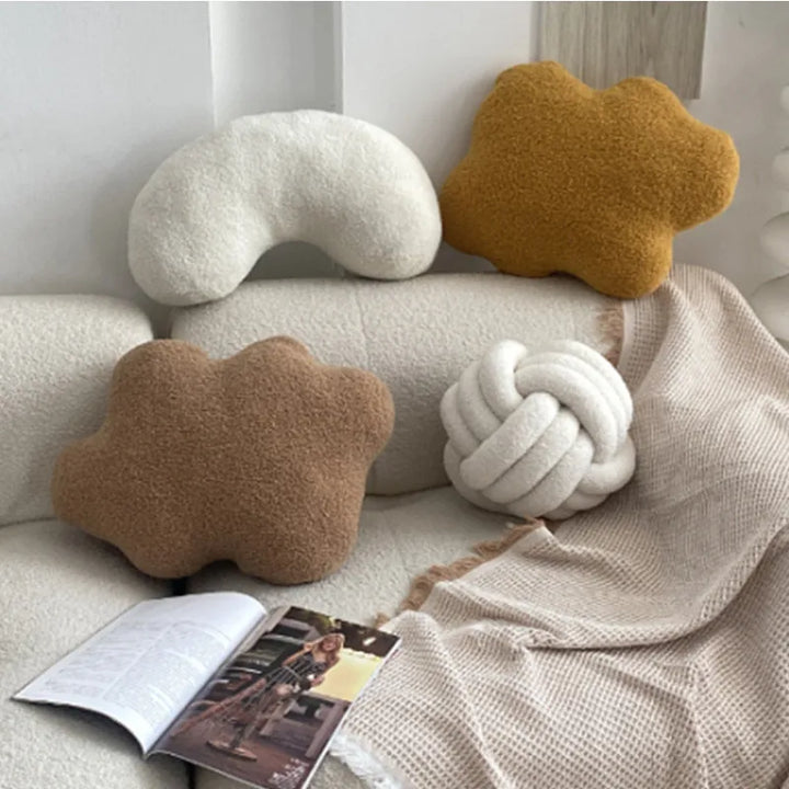 Nordic Bouclé Abstract Kissen – Minimalistisches Plüschkissen