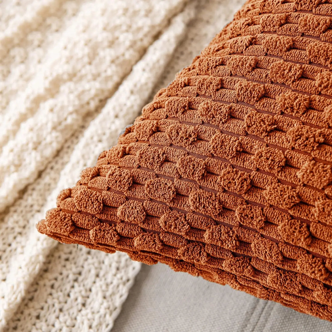 Weiches geripptes Samt Dekokissen mit Streifen im Boho-Stil für Sofa und Bett