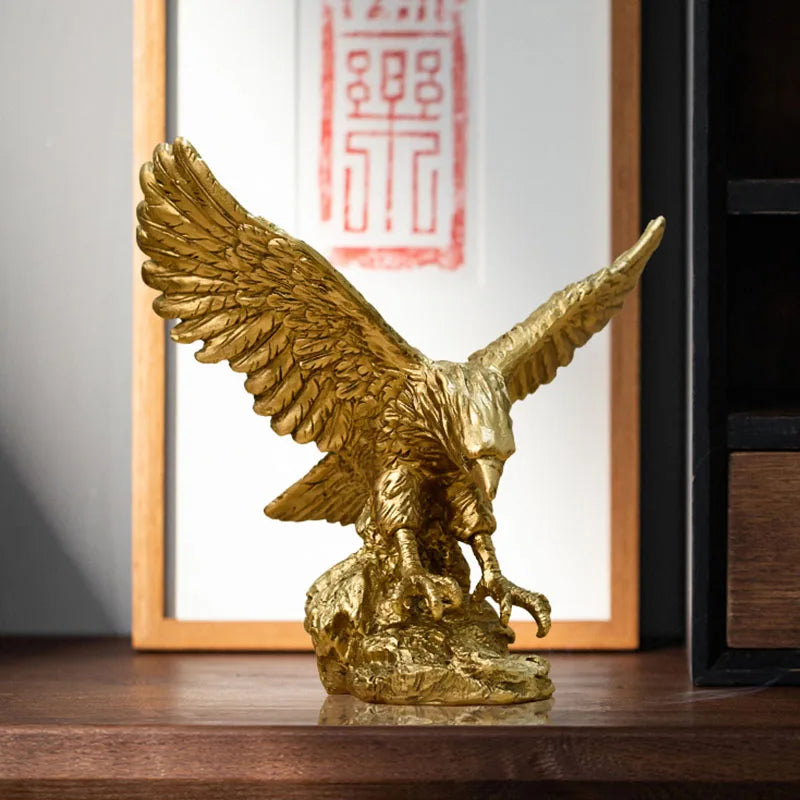 Harz Goldener Adler Statue Kunst Tier Modell Sammlung Ornament Home Büro Schreibtisch Feng Shui Dekor Figuren einfach