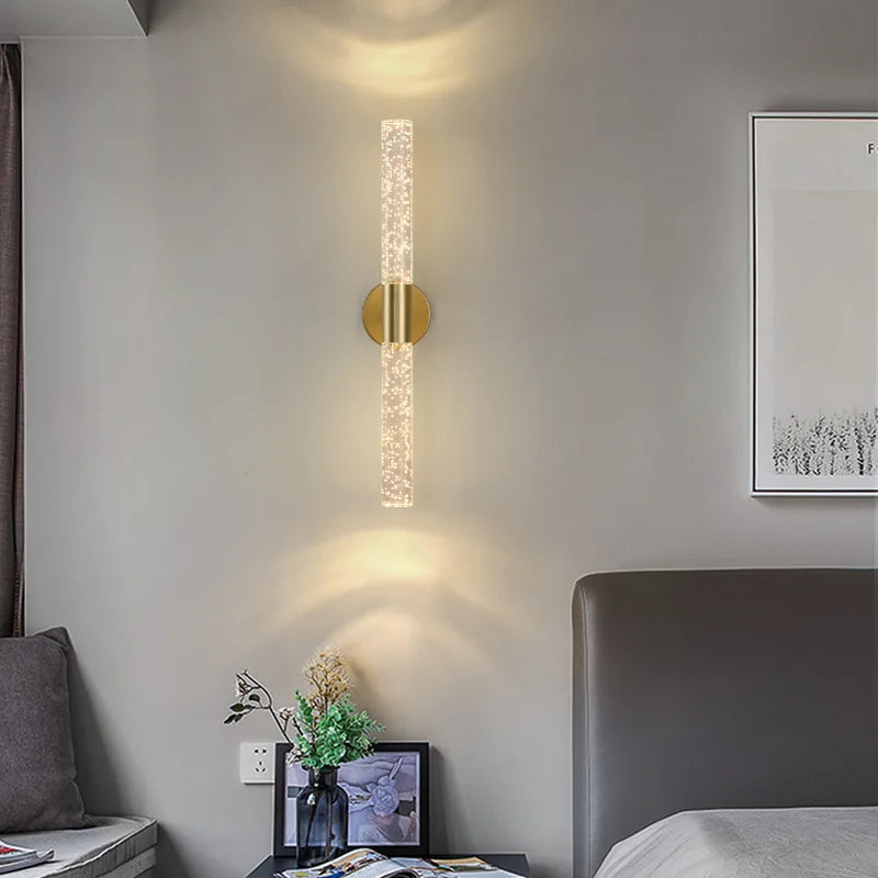 Moderne LED Kristall Wandleuchte – Schlanke wandmontierte Leuchte für Schlafzimmer, Wohnzimmer, Gang und Flur