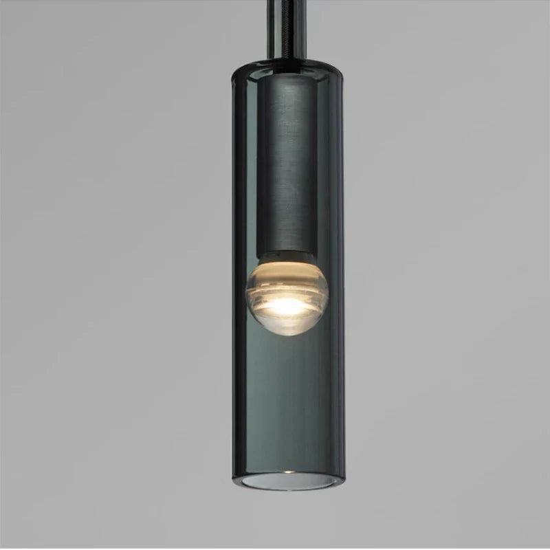 Moderne LED Wandleuchte – Buntglas- und Eisenarmatur für Wohnzimmer, Schlafzimmer, Küche und Badezimmer – Stilvolle Wandmontagebeleuchtung für die Wohnungseinrichtung