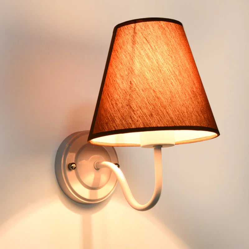 Moderne Innenwandlampe: Elegante Beleuchtung für Ihren Raum