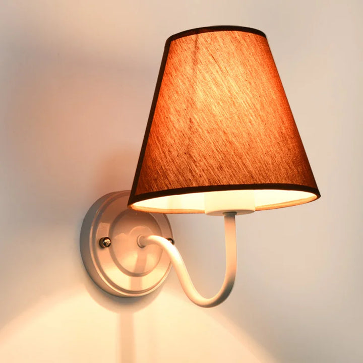 Moderne Innenwandlampe: Elegante Beleuchtung für Ihren Raum