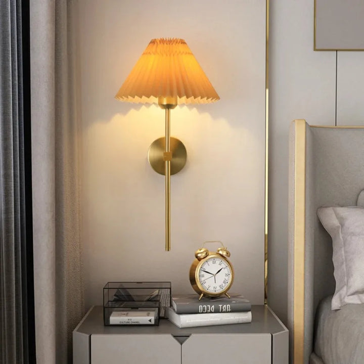 Nordic LED Wandleuchte – Modernes Retro-Design für Wohnzimmer, Schlafzimmer und Arbeitszimmer, E27-Fassung, Stoffschirm, Wandmontage