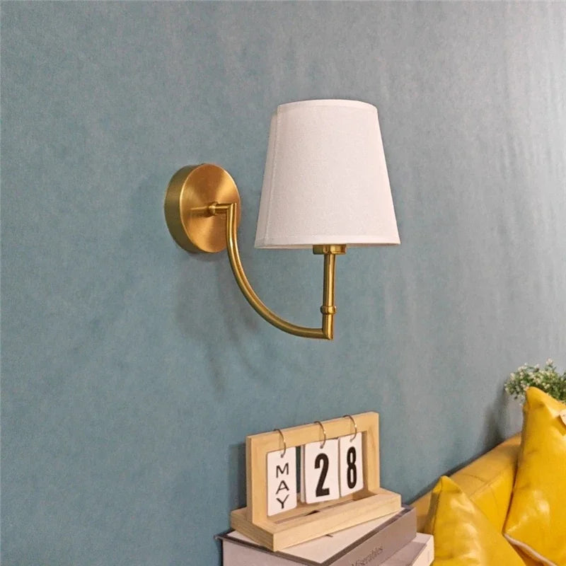 Nordic Minimalist Wandlampe – Moderner Leinenlampenschirm mit Ellenbogen-Design für Wohnzimmer, Schlafzimmer und Treppenhaus