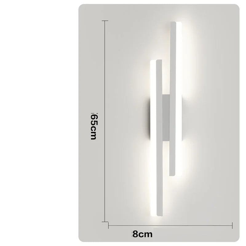 Moderne LED-Wandlampe mit Kupferrohr und Acrylschirm