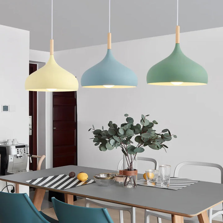 Moderne Macaron Pendelleuchte – Farbige LED-Kronleuchter für Schlafzimmer, Restaurant, Büro und Wohnzimmer – Einstellbares Aluminium-Hängelicht