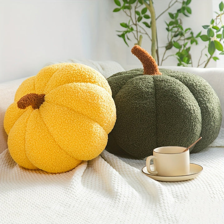 Dekoratives Kissen Warm Pumpkin Aus Weichem Plüsch