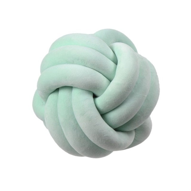 KNOT KISSING DECKE