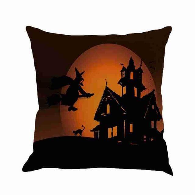 Gruselige Haus Halloween Kissenbezüge